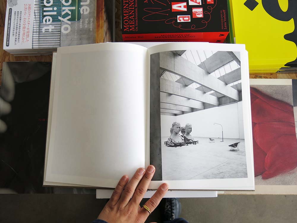 Mark Manders – Studio Snapshots – Perimeter Books