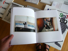 Load image into Gallery viewer, Richard Billingham - Ray&#39;s A Laugh
