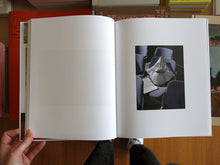 Load image into Gallery viewer, Estelle Hanania – IT’S ALIVE! à travers l’oeuvre de Gisèle Vienne