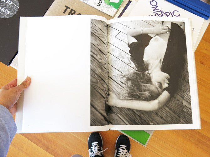 絶版‼️ Collier Schorr: 8 Women Collier Schorr - 8 Women – Perimeter Books