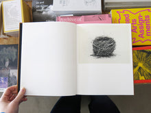 Load image into Gallery viewer, Nathalie Baetens – On Birds (Des oiseaux)