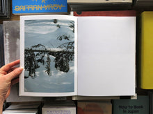 Load image into Gallery viewer, Junki Yarinome – White room