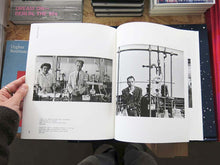 Load image into Gallery viewer, Arnold Newman’s Magazine World
