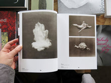 Load image into Gallery viewer, Vik Muniz: on Photography, Mind, and Matter