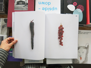 ARCH+ Kunst: Karin Sander