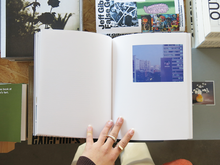 Load image into Gallery viewer, Veronika Eberhart – Garten sprengen