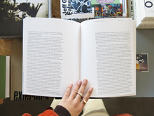 Load image into Gallery viewer, Veronika Eberhart – Garten sprengen