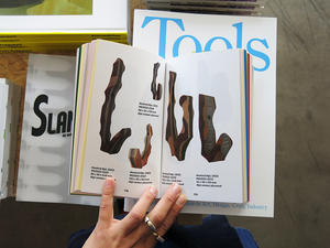 Martino Gamper – HOOK BOOK almost 1000