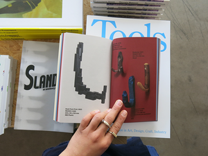Martino Gamper – HOOK BOOK almost 1000