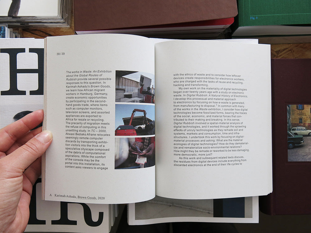 Waste. A Reader About the Global Routes of Rubbish – Perimeter Books