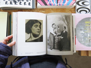 Frida Kahlo – Her Photos