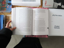 Load image into Gallery viewer, PRE-ORDER: Mieke Bal – Moments of Meaning-Making: On Anachronism, Becoming, and Conceptualizing