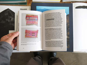 The l̶a̶s̶t̶ b̶a̶s̶k̶e̶t̶ makers from Risa: Crafting a plural kinship along tradition