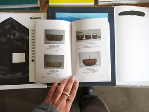 The l̶a̶s̶t̶ b̶a̶s̶k̶e̶t̶ makers from Risa: Crafting a plural kinship along tradition