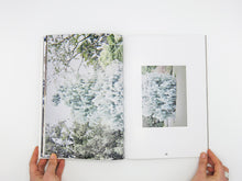 Load image into Gallery viewer, Eliza Hutchison – Family Photos