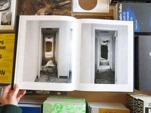 John Divola – Terminus