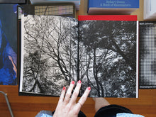 Load image into Gallery viewer, Paolo Pellegrin – On Birds (Des oiseaux)