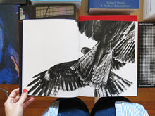 Load image into Gallery viewer, Paolo Pellegrin – On Birds (Des oiseaux)