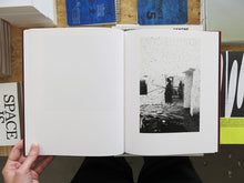 Load image into Gallery viewer, Graciela Iturbide – On Birds (Des oiseaux)