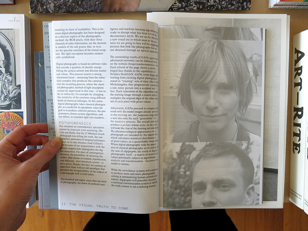 RESOLUTION Issue #0: The Pixel – Perimeter Books