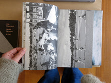 Load image into Gallery viewer, On Tempelhofer Feld