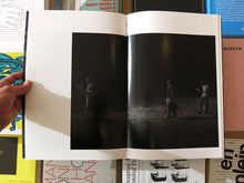 Load image into Gallery viewer, Alex Majoli – Scene