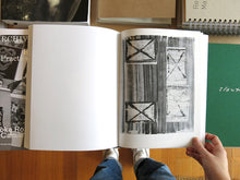 Load image into Gallery viewer, Silke Otto-Knapp – Buhnebilder