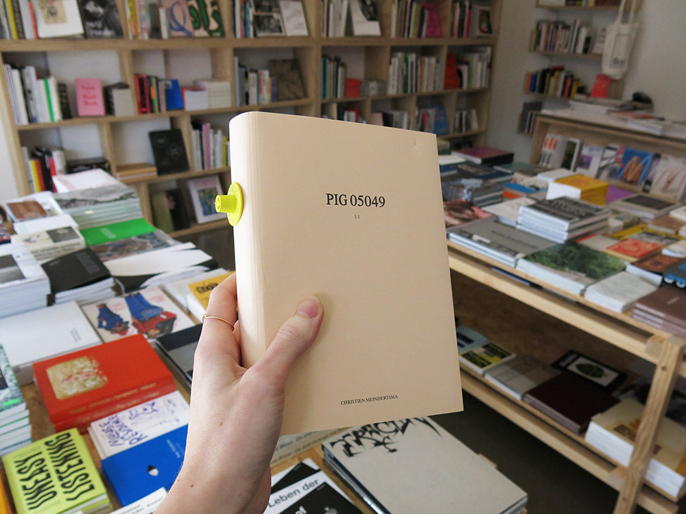 Christien Meindertsma – PIG 05049 – Perimeter Books
