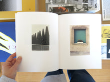 Load image into Gallery viewer, Luigi Ghirri – Colazione sull&#39;Erba