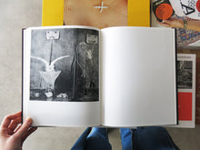 Load image into Gallery viewer, Roger Ballen – On Birds (Des oiseaux)