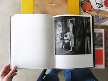 Load image into Gallery viewer, Roger Ballen – On Birds (Des oiseaux)