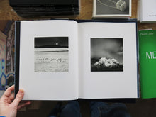 Load image into Gallery viewer, Michael Kenna – On Birds (Des oiseaux)