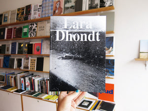 Lara Dhondt - Wandering Off