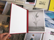 Load image into Gallery viewer, Mark Manders - Cose In Corso