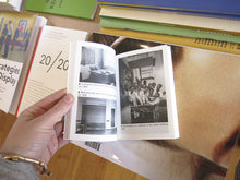 Load image into Gallery viewer, Christin Irrgang &amp; Ingolf Kern - The Bauhaus building in Dessau