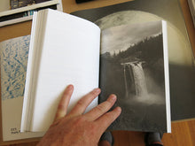 Load image into Gallery viewer, Félicia Atkinson - Improvising sculpture as delayed fictions